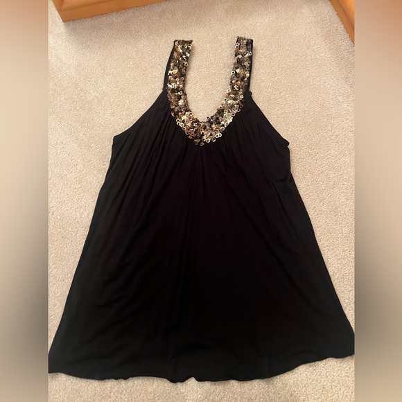 The Limited Black and Gold Sequin V-Neck Tank Top - Picture 3 of 8